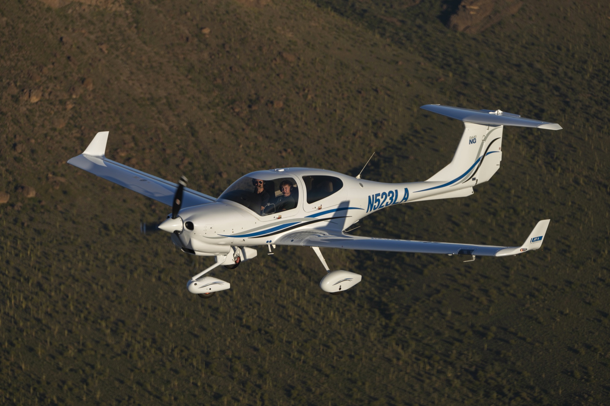 Diamond DA40 at Falcon Field Airport
